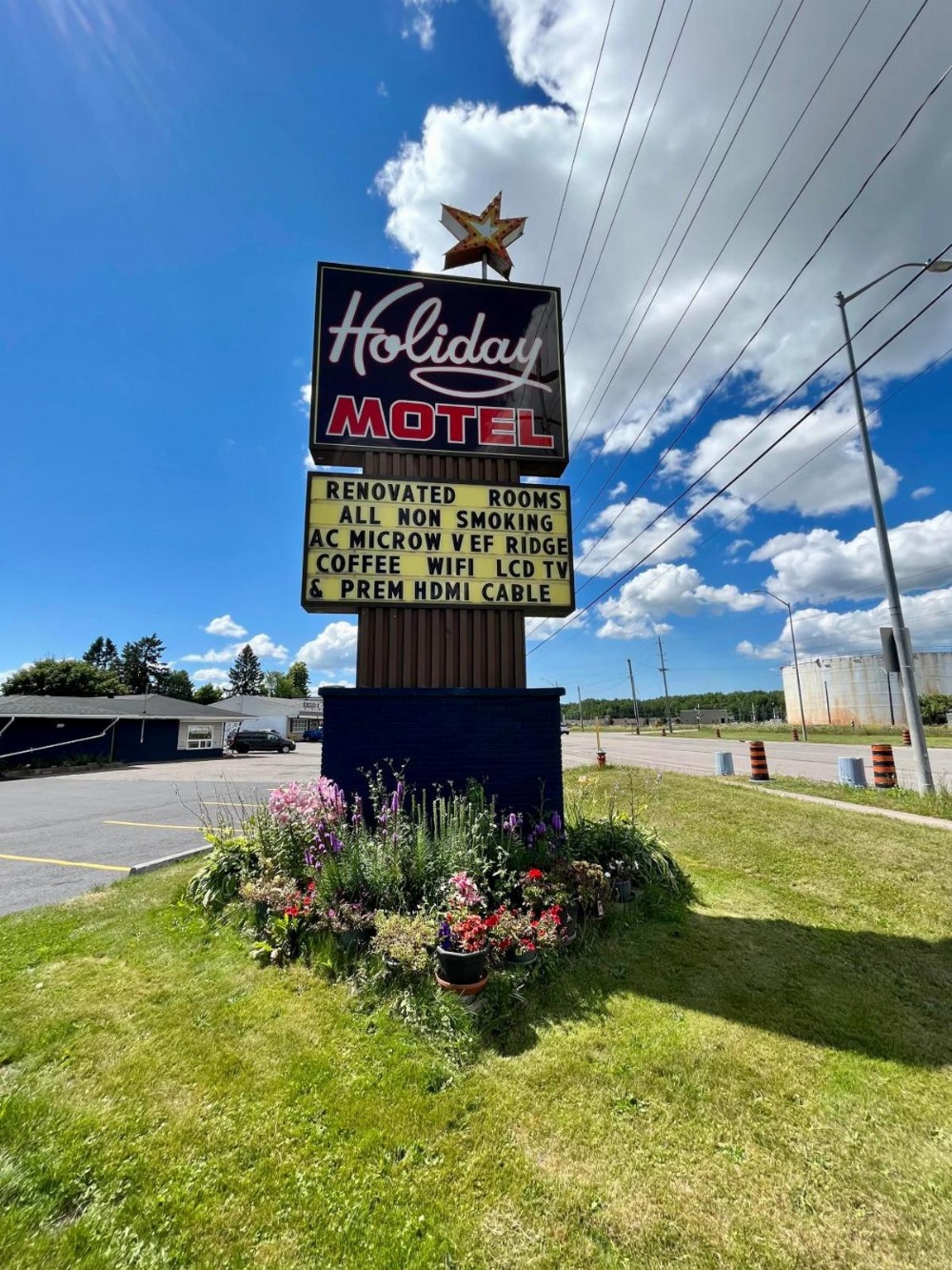 Holiday Motel